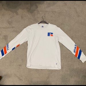 White long sleeve street wear shirt